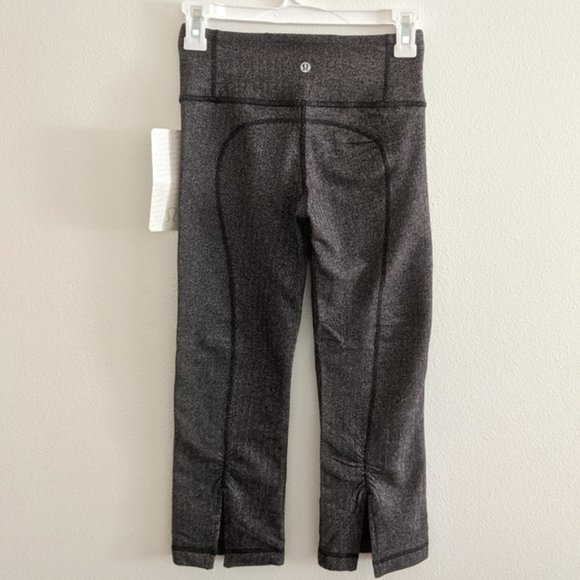 NWT Lululemon Gather and Crow Crop II Herringbone Gray and Black Pant Size 2 - Picture 3 of 7